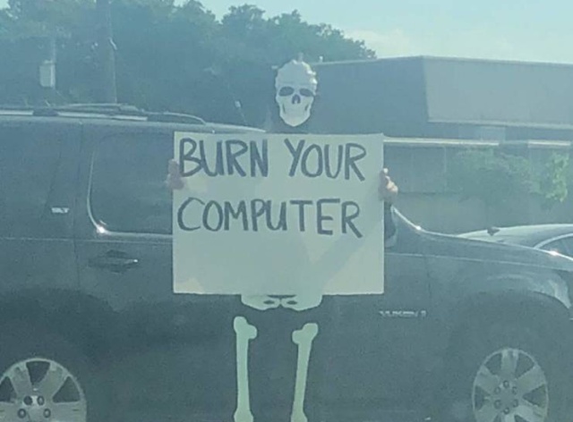 funny pics - vehicle door - Burn Your Computer