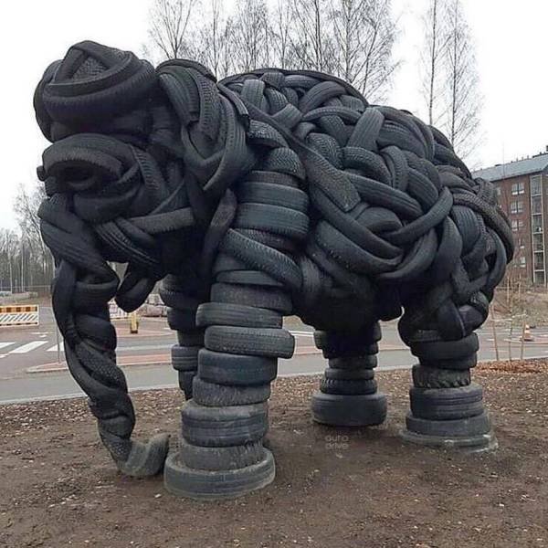 elephant made of tyres