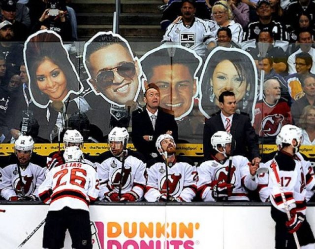 nhl bench - Lr o ther the Dunkin' Domips