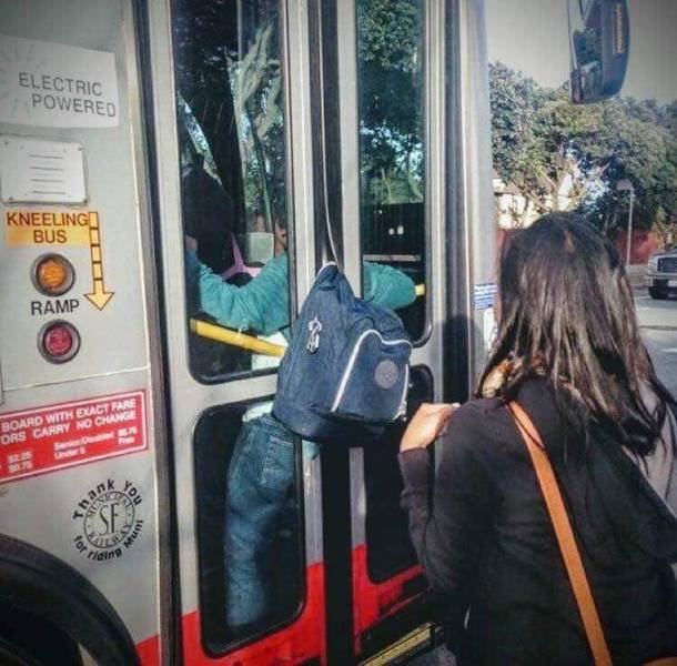 backpack stuck in bus door - Electric Powered Kneelingo Bus Ramp Board With Exact Fare Ors Carry No Change La