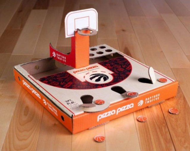 pizza pizza raptors box