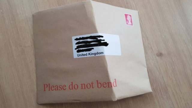 label - United Kingdom Please do not bend