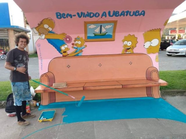 Bus stop painted to look like the simpson's couch