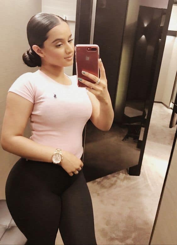 sexy thick latinas