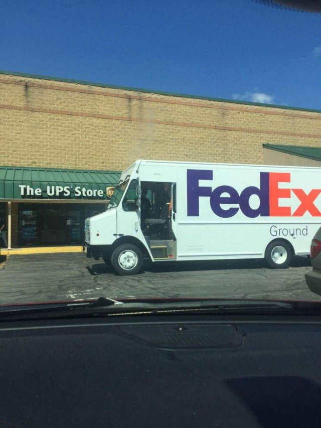 fedex - The Ups Store Up FedEx Ground