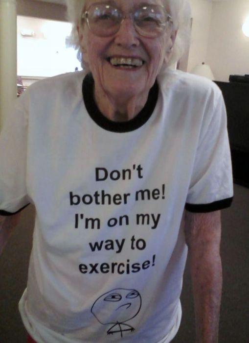 t shirt - Don't bother me! I'm on my way to exercise!