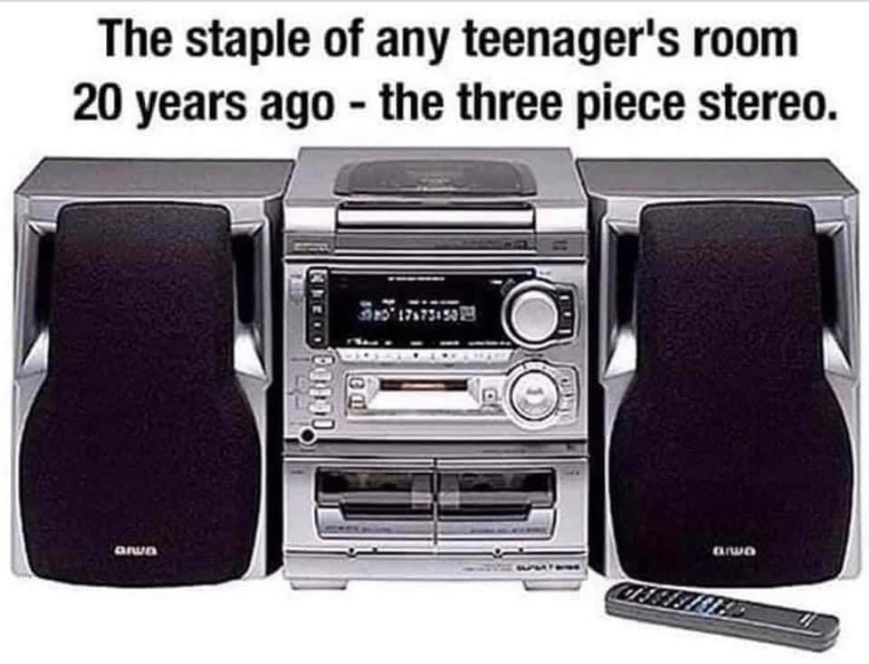 aiwa 1999 - The staple of any teenager's room 20 years ago the three piece stereo. 59 17,751998 Orido Idol ana arwo