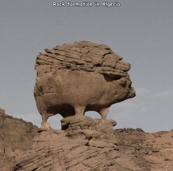 natural sculptures - Rock formation in Algeria