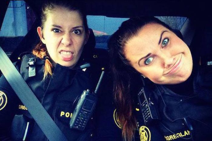 reykjavik police - Sre Poi Greglan