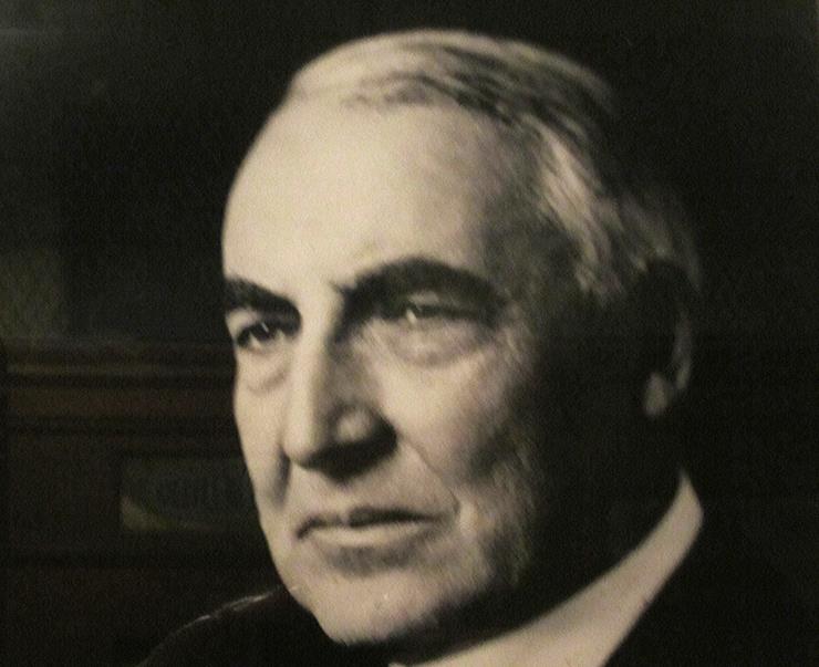 Warren G. Harding & Carrie Fulton Phillips: His affair with Carrie Fulton Phillips was the most well-known of Harding’s affairs. The 2 were together for a long amount of time when Harding was just a senator. The affair between them ended around the time he became president after she tried to blackmail him. Not only did she try to blackmail him, she was successful. Harding, haha, harding indeed!