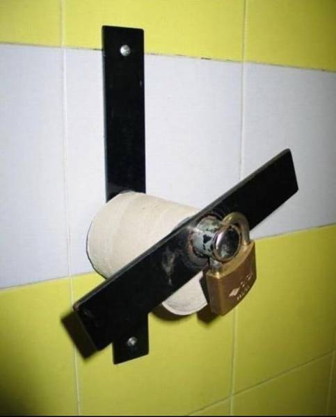 toilet paper lock