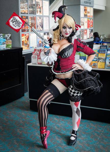 45 Cosplay Ladies That'll Make You A Nerd