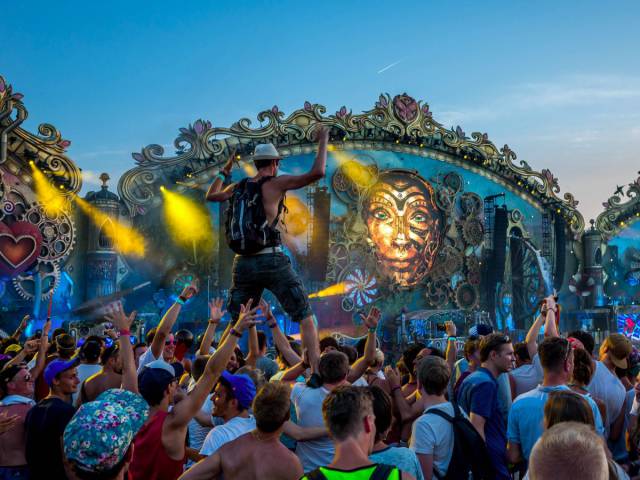 Held on the last weekend of July in the Belgian municipality of Boom, the Tomorrowland electronic music festival hosts over 180,000 people and nearly 100 DJs, who perform on some pretty out-of-this-world stages.