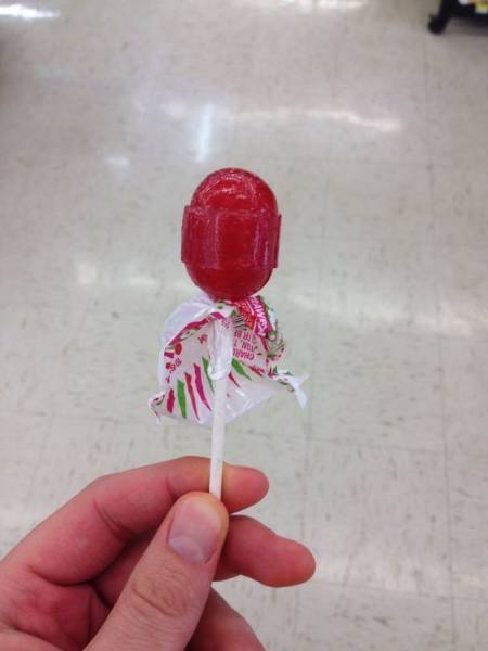 Little superhero lollipops: