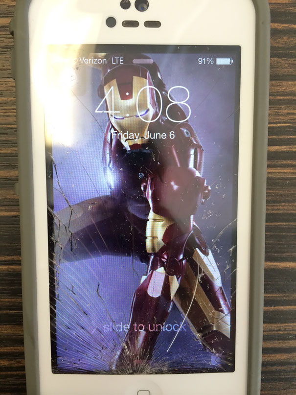 Making The Best Out Of A Cracked Phone Screen