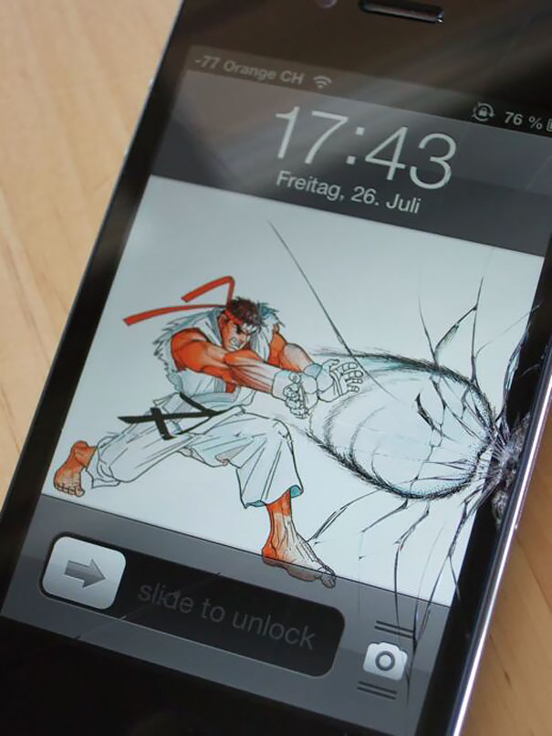 Making The Best Out Of A Cracked Phone Screen