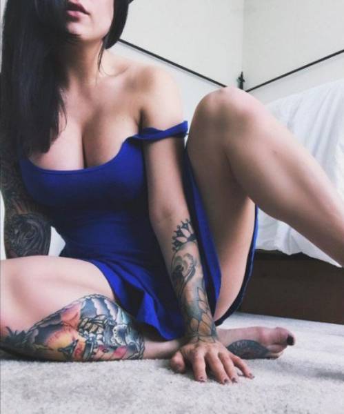 Sexy Ladies Make All Tattoos Look Awesome
