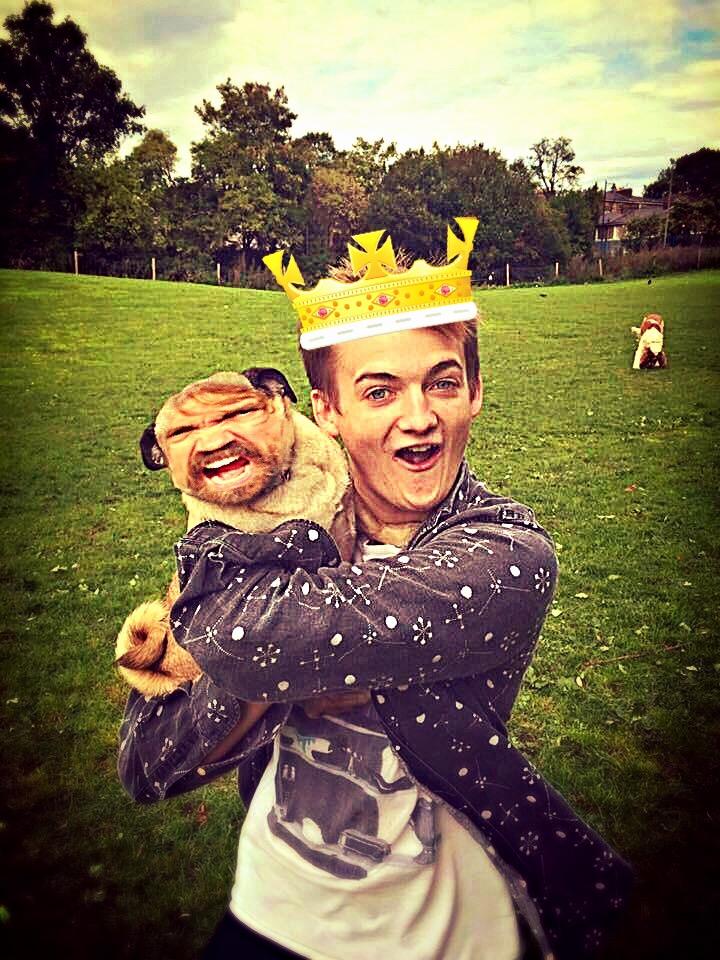 King Joffrey From 'Game Of Thrones' And His Pug Get The Photoshop Treatment