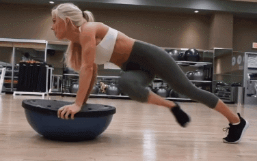 30 Chicks That Love To Workout