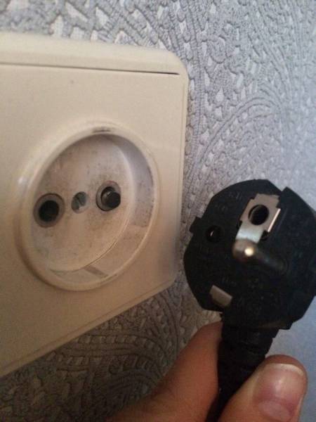 ac power plugs and socket outlets