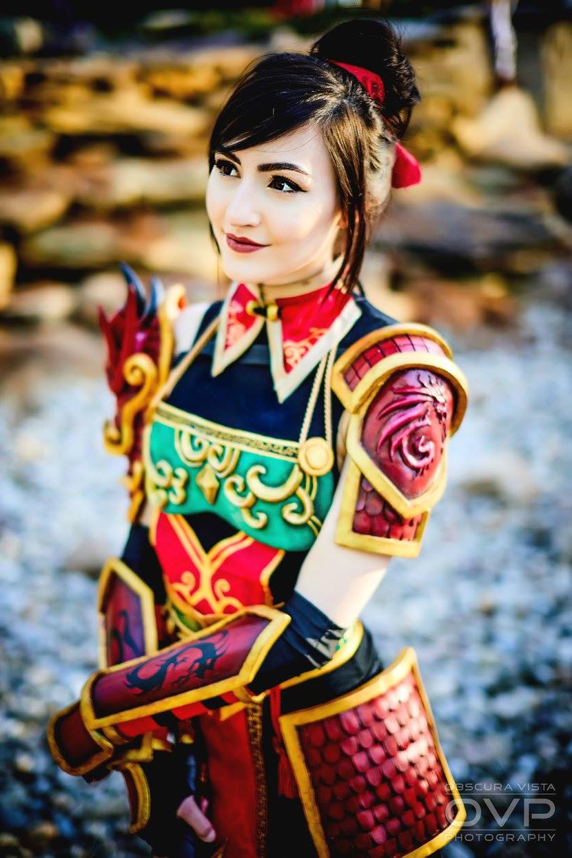 Luxlo Cosplay: Mulan
