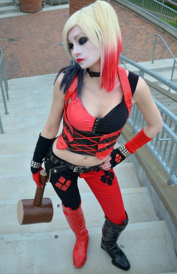 STPeach: Harley Quinn