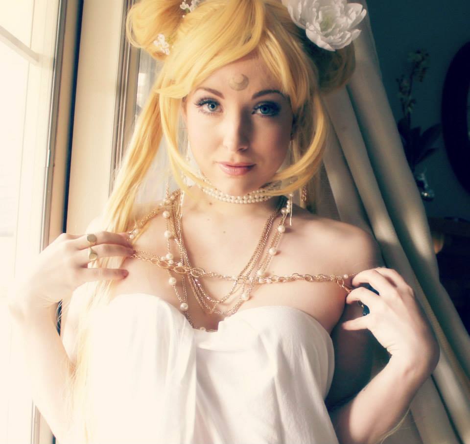 Cosplay Butterfly: Princess Serenity