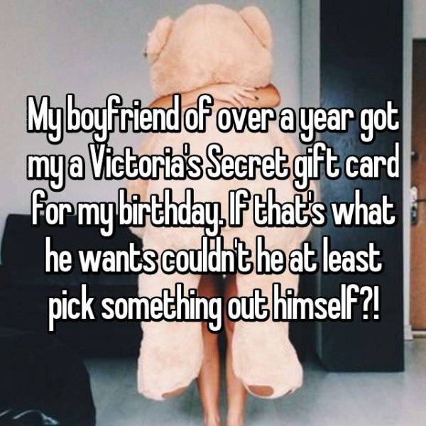 20 People Who Fail Hard At Giving Birthday Presents