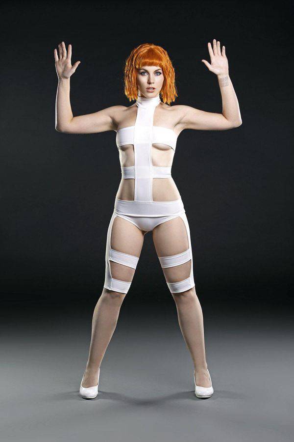 Best Leeloo Cosplay Ever!