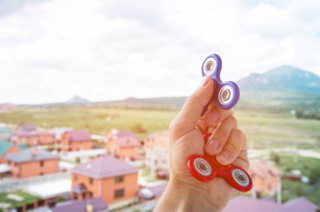 Fidget spinners: The most trendy toy of 2017 is, in fact, just an upgraded version of the paper pinwheel. We now have a toy that drives half of humanity crazy. In just a week, a video app dedicated to fidget spinners gathered 7 million subscribers, and the business brings in billions of dollars.
