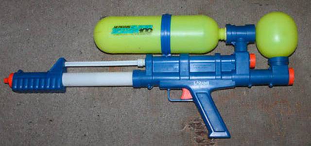 1991: The Super Soaker - This brand of water gun was an absolute blast to use. All you had to do was fill it with water, pump it up, and shoot. Thanks to some crazy fun ads, these guns shot to popularity.