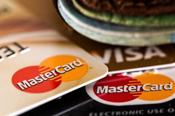 In 1920, credit cards were first used in the United States.