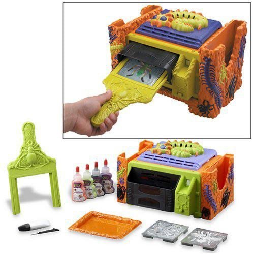 creepy crawlers bug maker