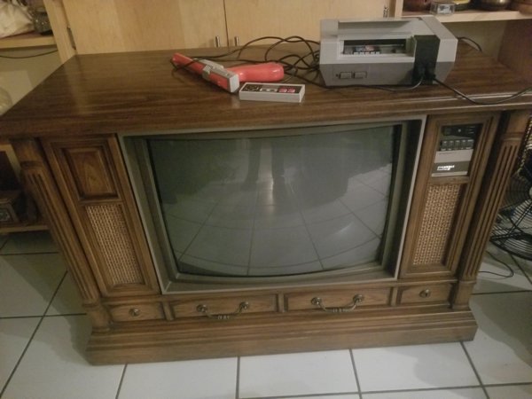 sylvania wood tv