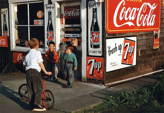 fred herzog photographs - freshop fresh up resto CocaCola Cravers 1721 Sme Up Iced ir Top E An Lit You fresh up 17 Coch 7up