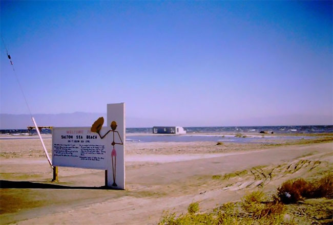 beach - Salton Sea Blach