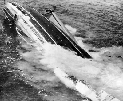 Amazing Pulitzer Prize Winning Photos - andrea doria sinking - E