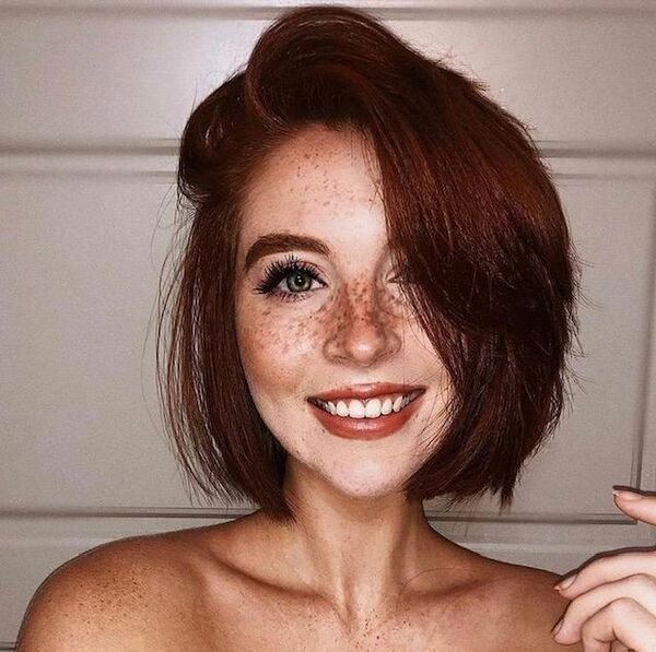 33 Girls With Freckles