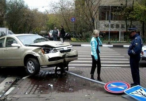 Russian Women Driver Fail
