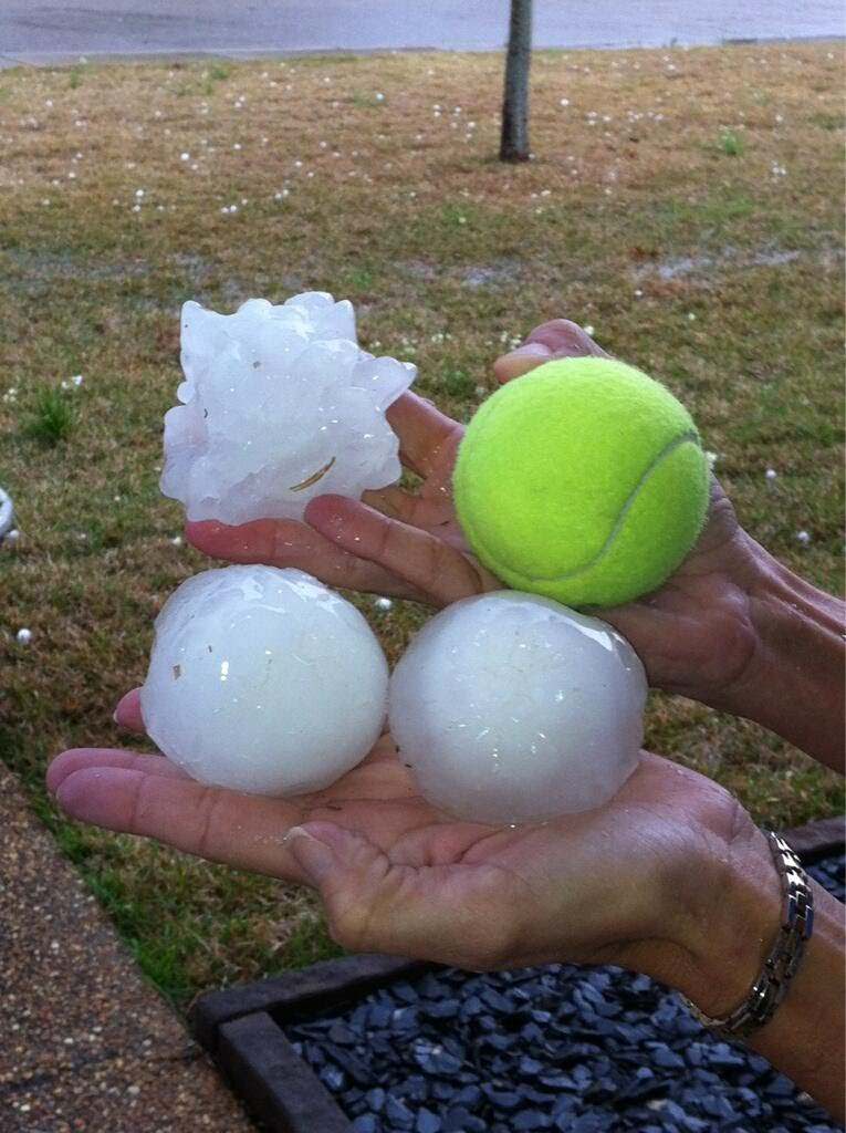 hail tennis ball