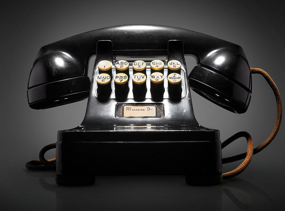 Push-Button Telephone, 1948. Rotary phones were the standard model in the 1940s, Bell Labs engineers were the first to design the push-button handset. Each button had a corresponding 3-inch reed, which was plucked when pressed - its own version of the modern day key tone. A yearlong trial saw 35 test units sent to phone company employees, but the project ended up as a flop. Push-button phones resurfaced in 1963, replacing the idea of reeds with solid electronics.