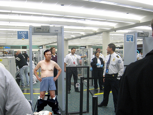 airport security in 2000