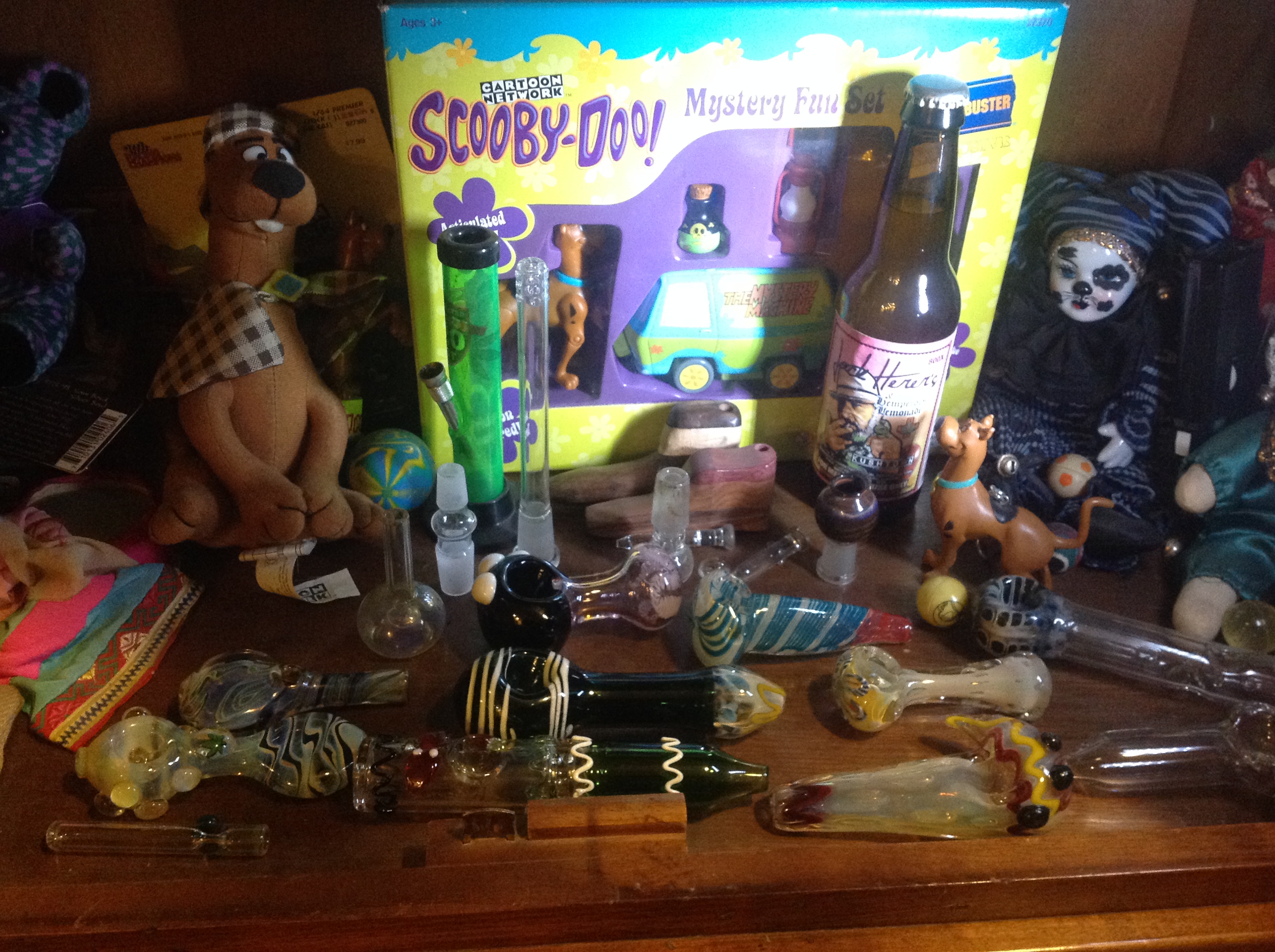 Household pipe collection! Legalize