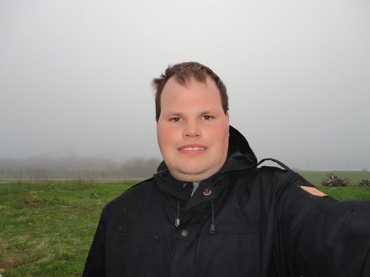 Frankie MacDonald is Enjoying the Cool and Breezy Weather on Thursday Evening in Sydney Nova Scotia and it is Very Foggy outside in Whitney Pier Area and the Visibility is Reduced and i can't see the Other Side of the Sydney Harbor and it is Very Foggy Outside when the Warm Air and Cold Air Meet at Each Other.