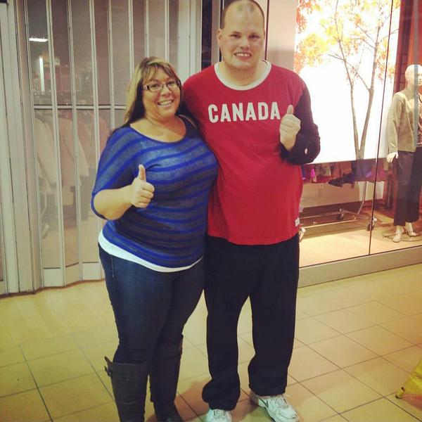 Frankie MacDonald Gets in a Picture Taken with a Fan that will be on the News
