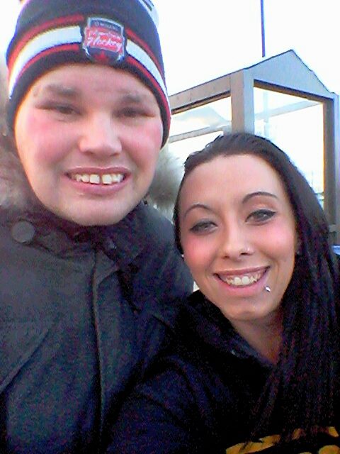 Frankie MacDonald just Got in a Picture Taken with one of the Girls during the Very Cold and Windy Weather in Sydney Nova Scotia in the End of the November and the Winter is Coming and the Weather is getting colder now.


Frankie MacDonald.


http://www.frankiewithlotsoffans.blogspot.ca