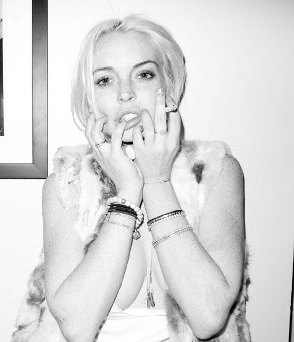 Lindsey Lohan Trying The Black And White Artsy Route