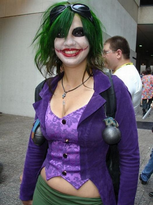 Hot chick dressed as the Joker.
