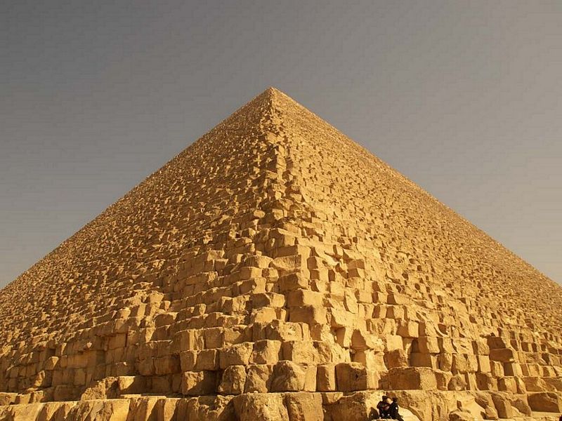 Great shot of the great pyramid 