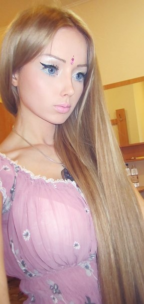 Girl Morphs Herself Into A Real Life Barbie